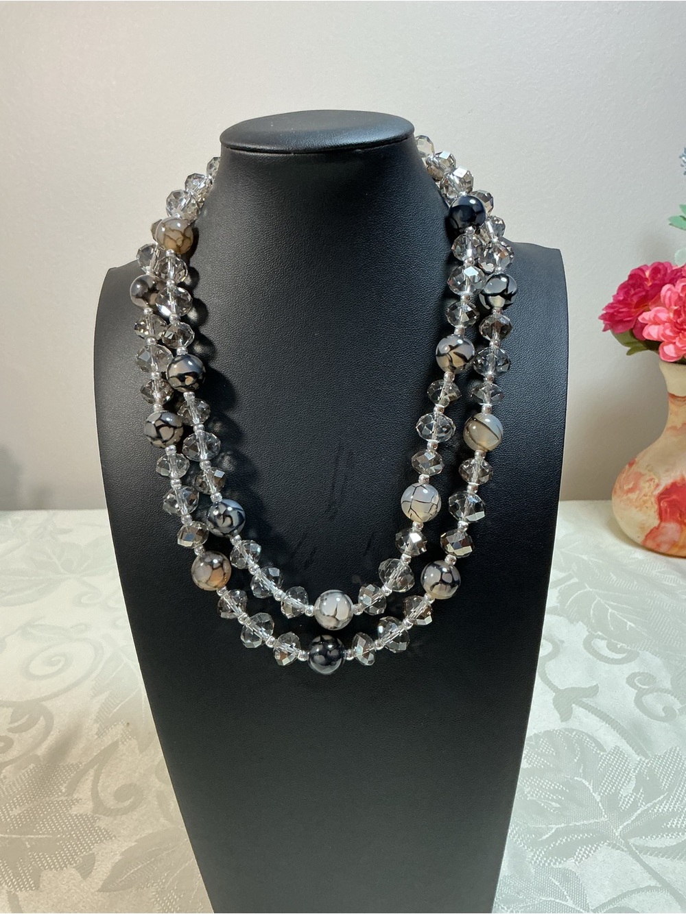 Black Dragon Vein Natural Agate & Smoky Faceted Glass Silver Tone Bead Necklace